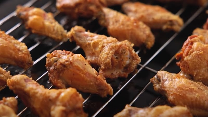 The Impact of Chicken Wing Sizes on Quantity