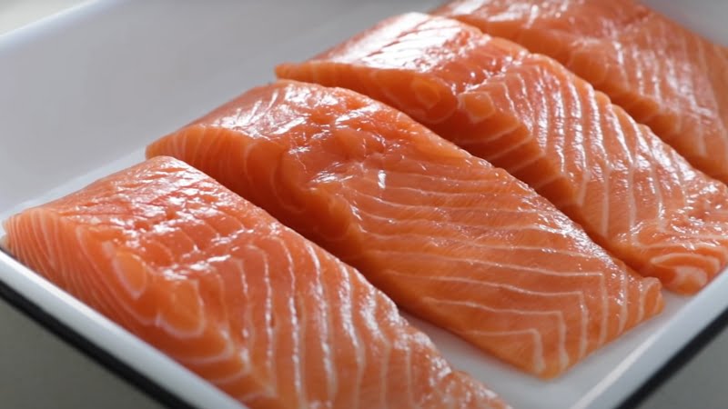 Tips For Ensuring Moist And Flavorful Salmon