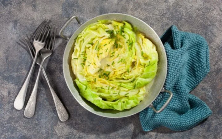 Buttered cabbage