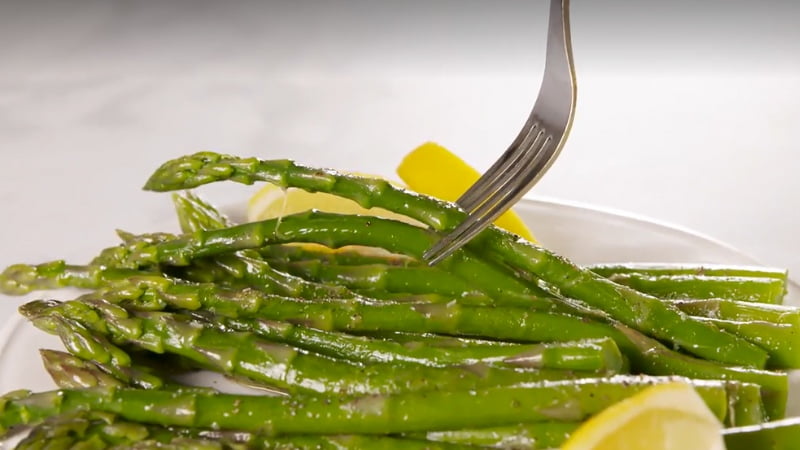 Steamed Asparagus