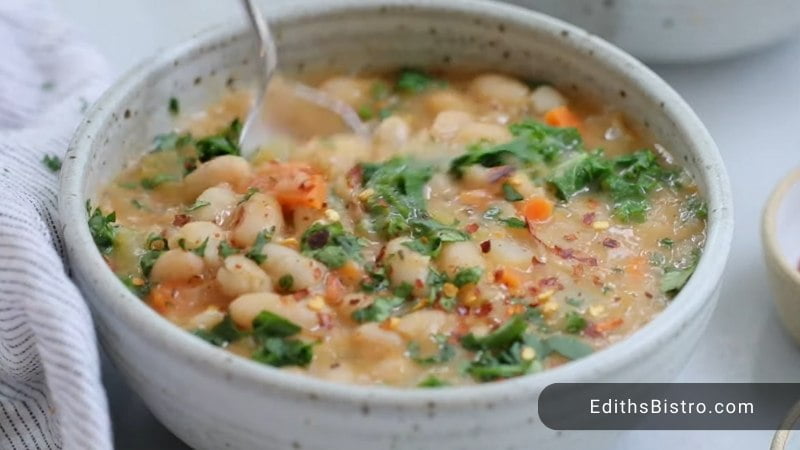 Tuscan White Bean Soup 