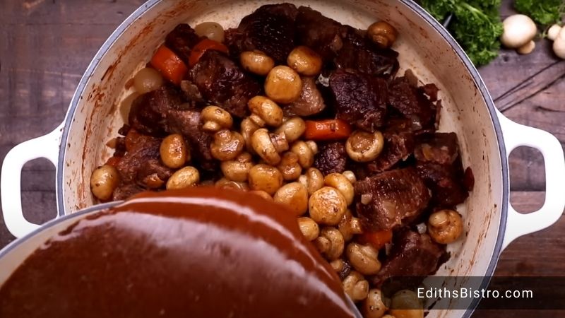 what vegetables to serve with beef bourguignon mushrooms