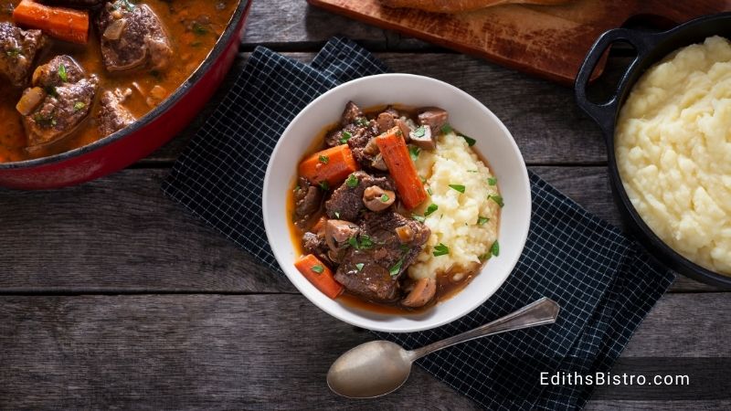 what vegetables to serve with beef bourguignon potatoes