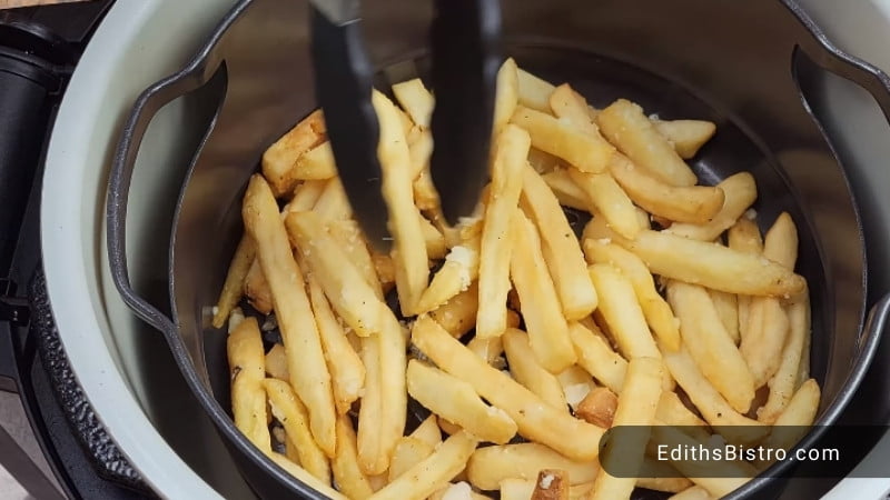 how do you reheat steak fries in the air fryer