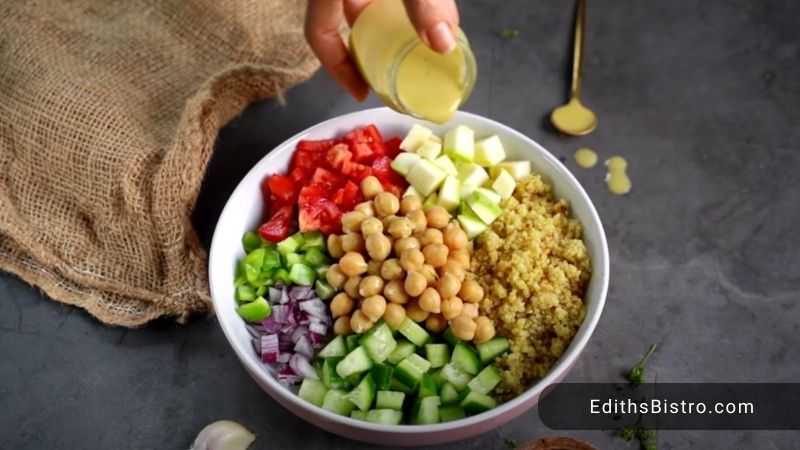 quinoa-salad-with-chickpeas-and-vegetables